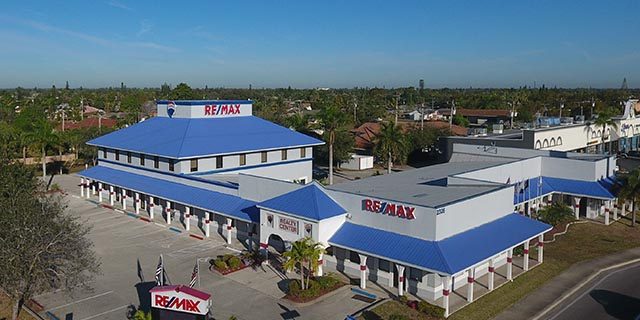 remax-realty-team-cape-coral-office